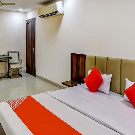 Oyo 78471 Hotel Platinum Bilāspur 外观 照片