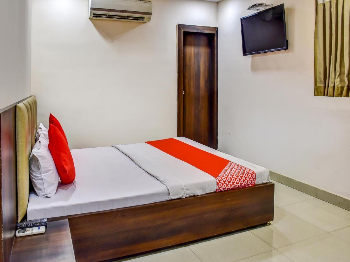 Oyo 78471 Hotel Platinum Bilāspur 外观 照片